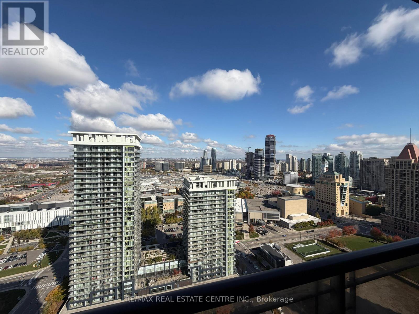 3003 - 385 Prince Of Wales Drive, Mississauga, Ontario  L5B 0C6 - Photo 11 - W12488586