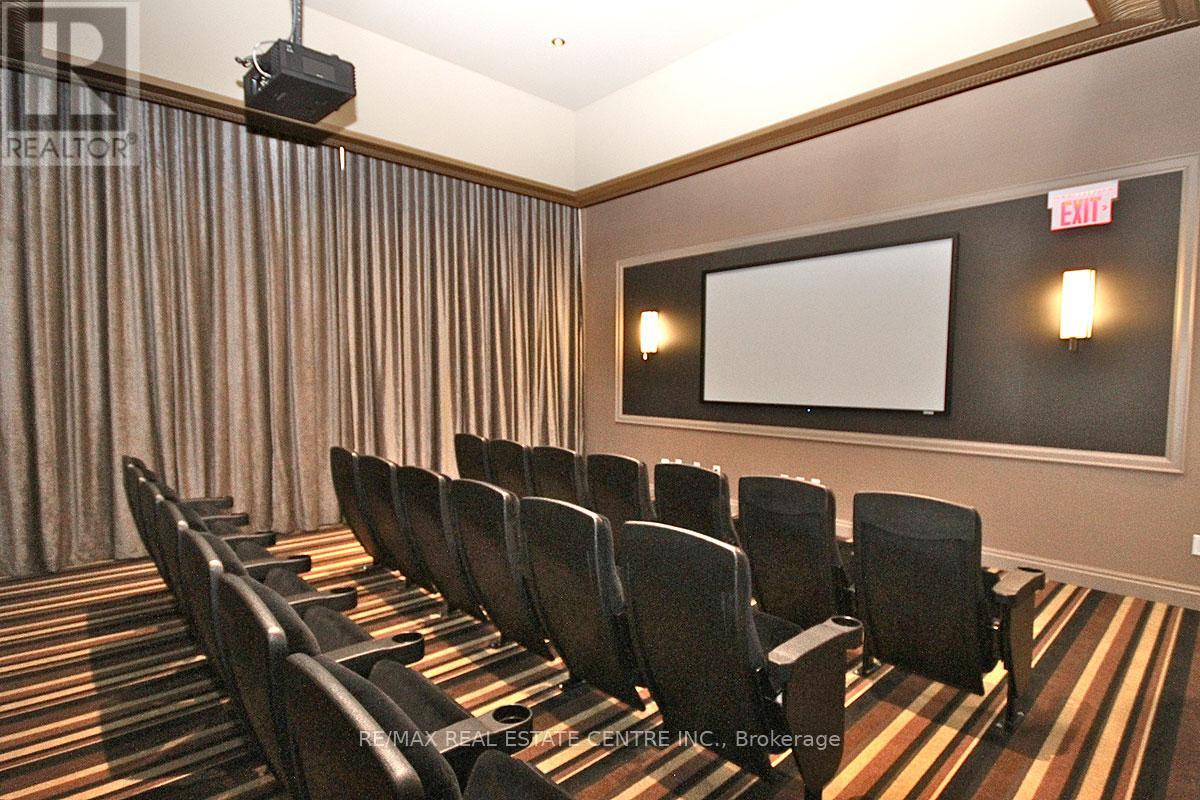 3003 - 385 Prince Of Wales Drive, Mississauga, Ontario  L5B 0C6 - Photo 18 - W12488586