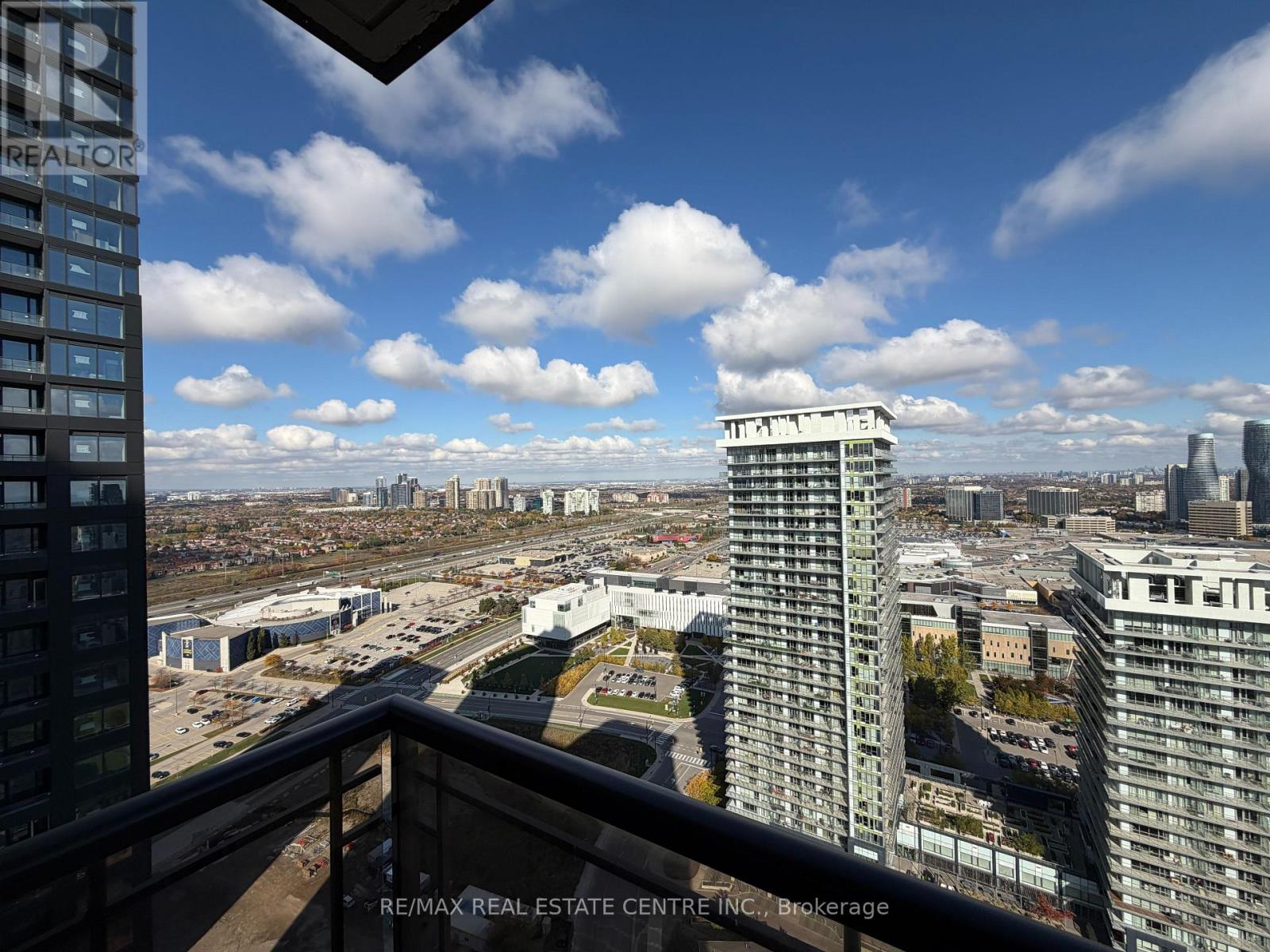 3003 - 385 Prince Of Wales Drive, Mississauga, Ontario  L5B 0C6 - Photo 10 - W12488586