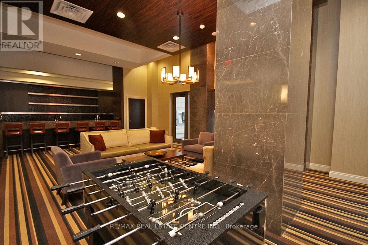 3003 - 385 Prince Of Wales Drive, Mississauga, Ontario  L5B 0C6 - Photo 12 - W12488586