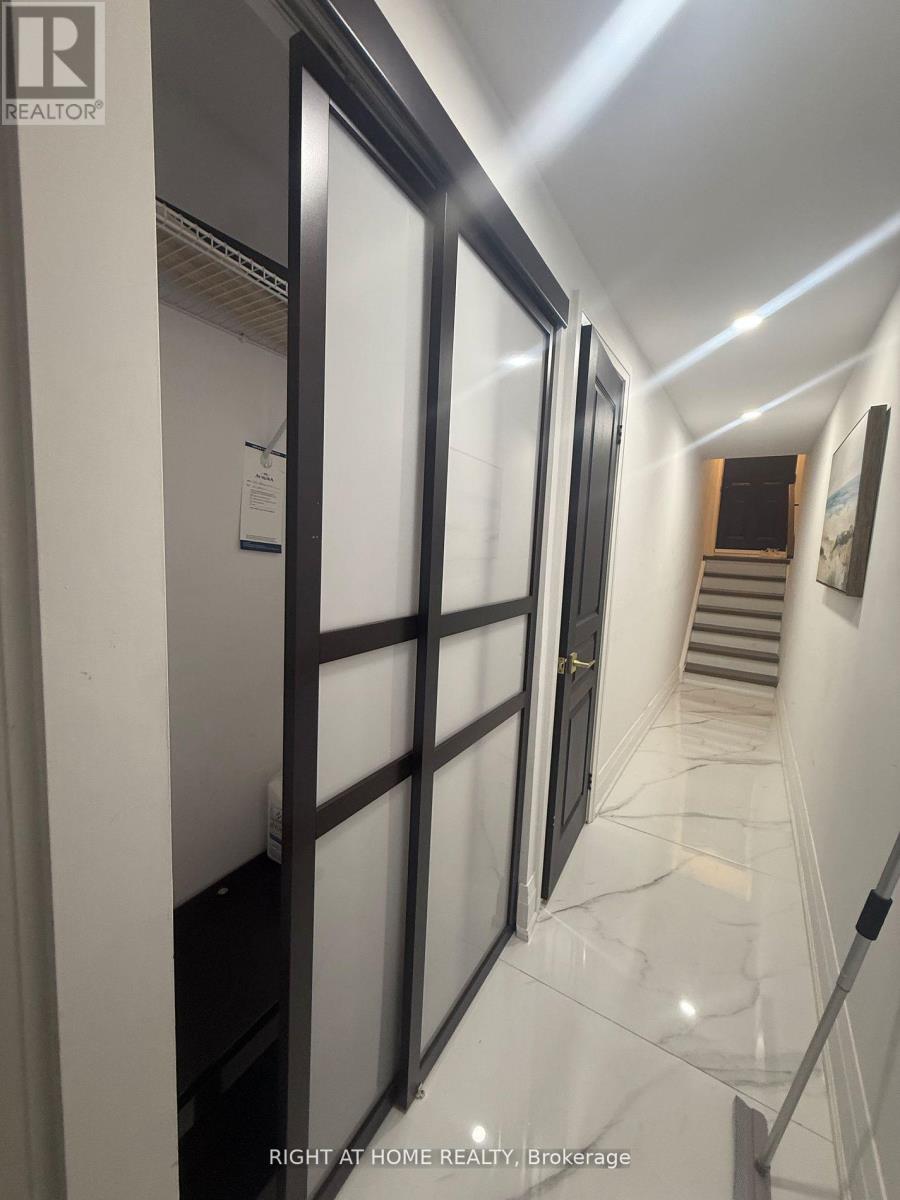 287 Milestone Crescent, Aurora, Ontario  L4G 3M2 - Photo 10 - N12489028