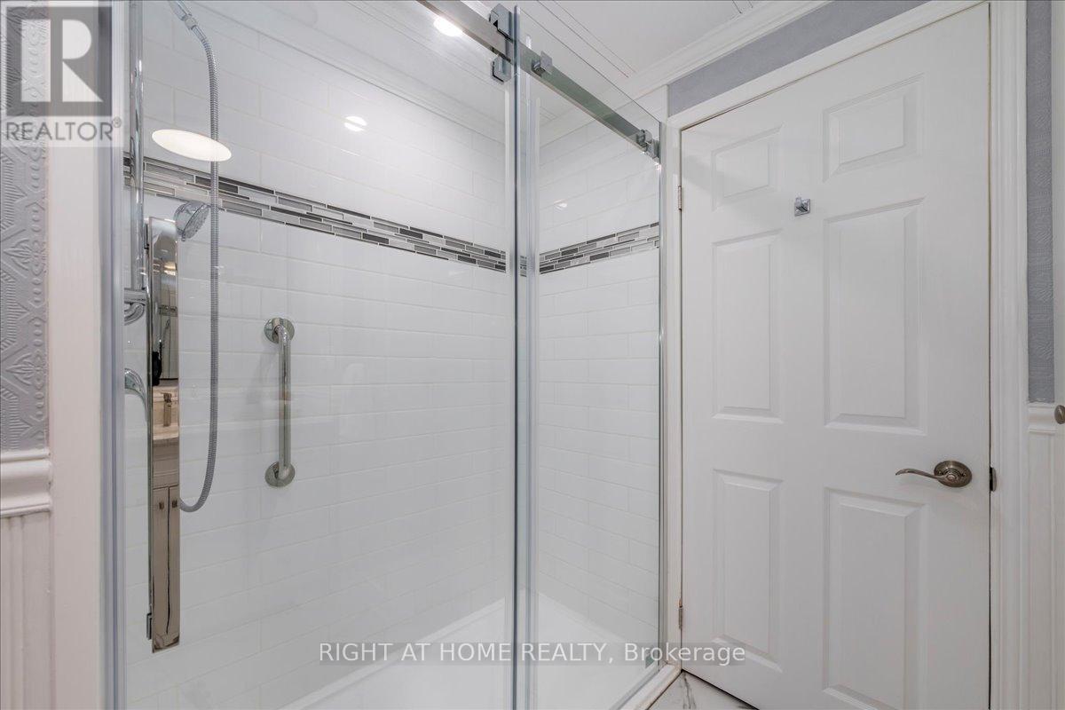 18 Riverview Circle, Innisfil, Ontario  L9S 1M2 - Photo 25 - N12489044