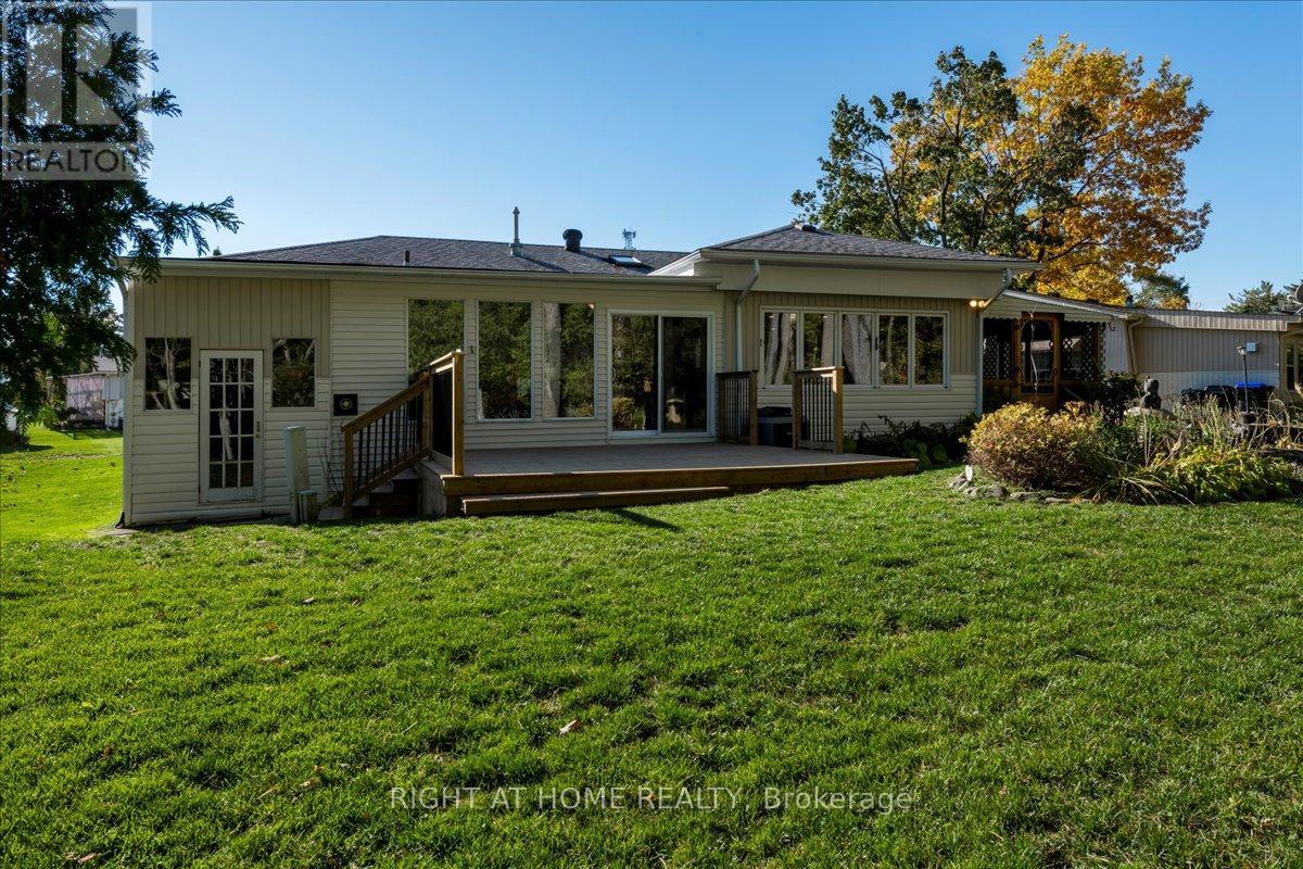 18 Riverview Circle, Innisfil, Ontario  L9S 1M2 - Photo 36 - N12489044