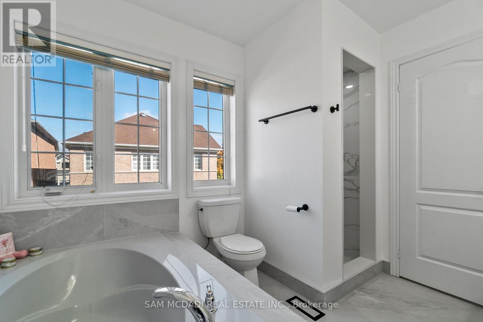 4 Invitational Road, Brampton, Ontario  L6P 2H1 - Photo 21 - W12489012