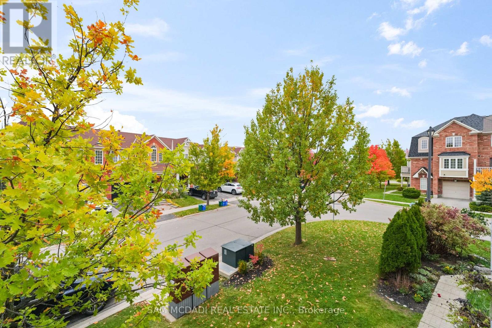 917 Burrows Gate, Milton, Ontario  L9T 0K7 - Photo 22 - W12489016