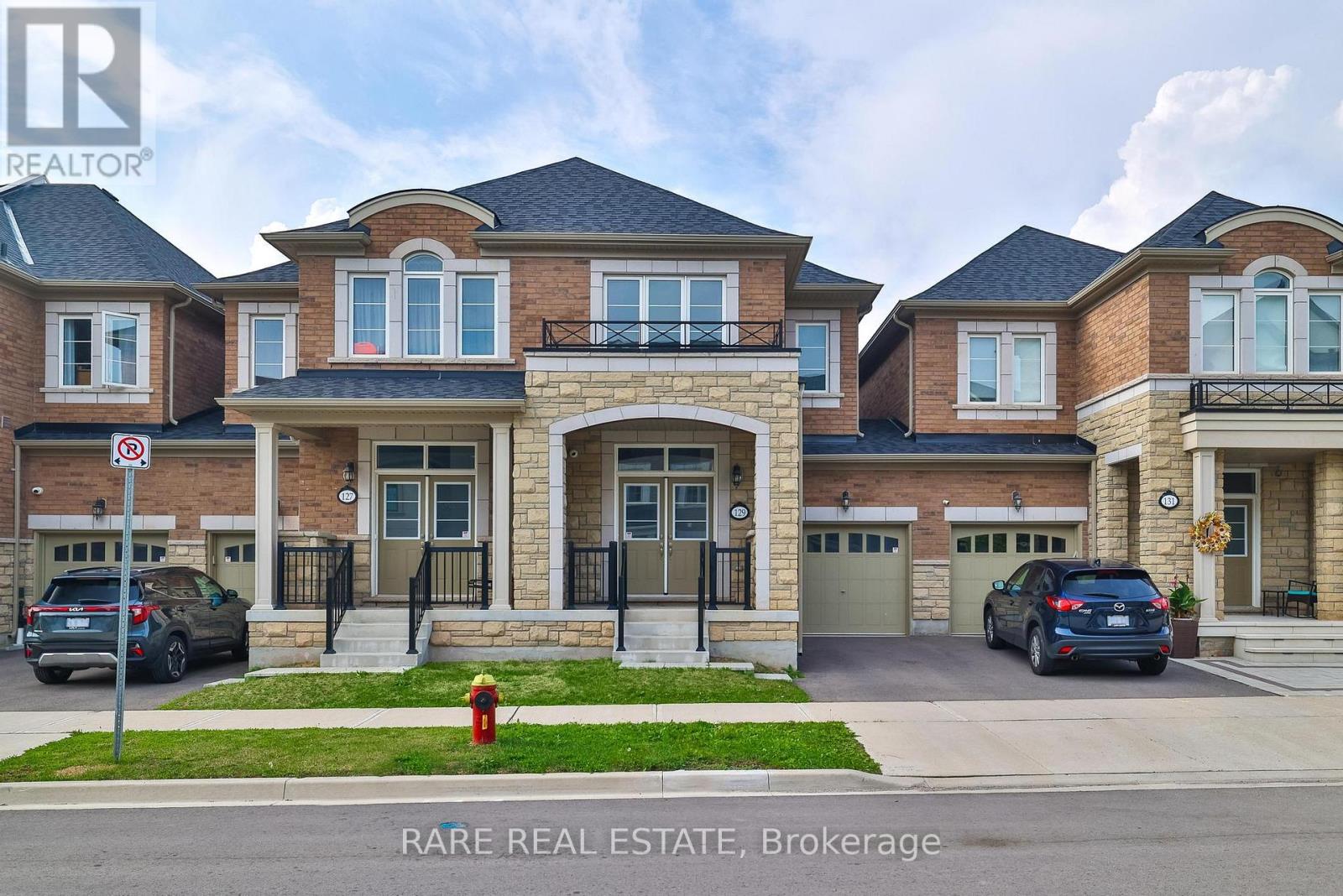 129 MARIGOLD GARDENS, Oakville, Ontario