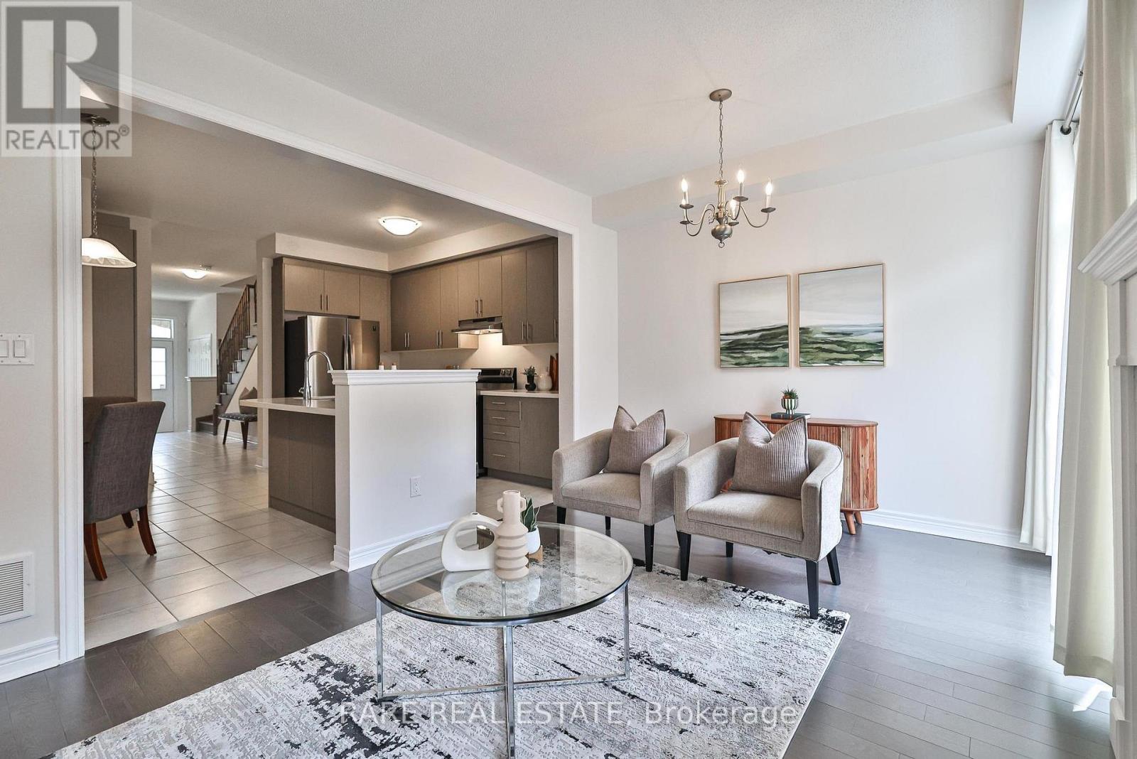 129 Marigold Gardens, Oakville, Ontario  L6H 0Y1 - Photo 17 - W12489054