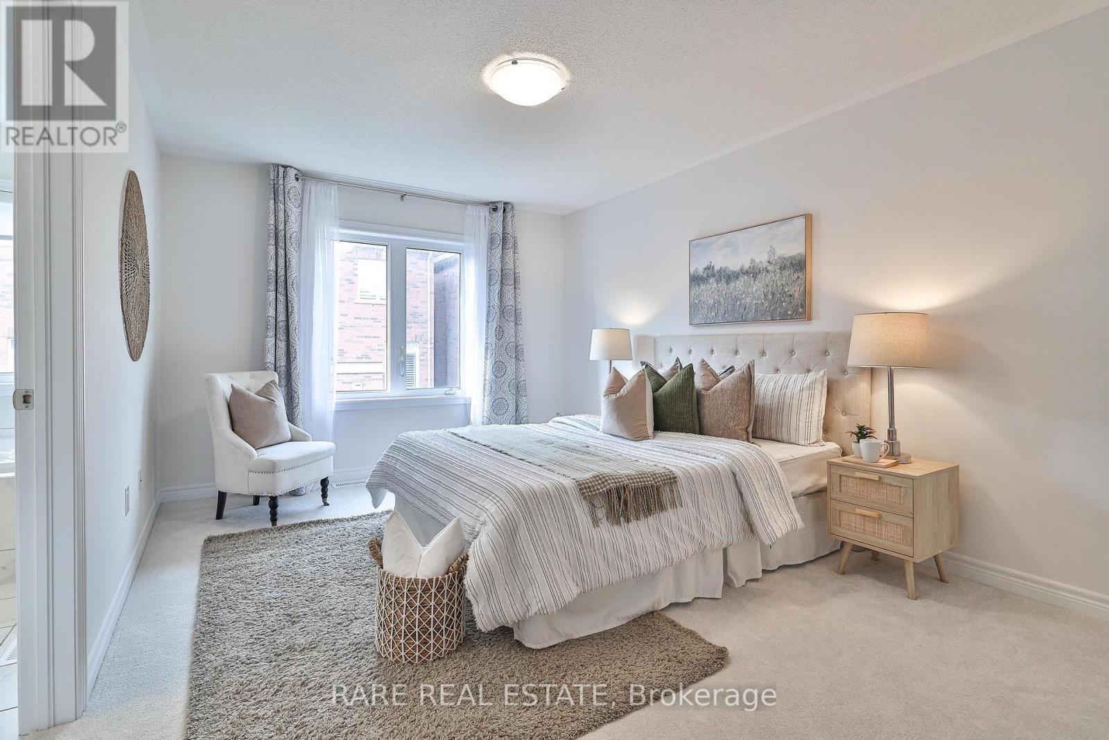 129 Marigold Gardens, Oakville, Ontario  L6H 0Y1 - Photo 24 - W12489054