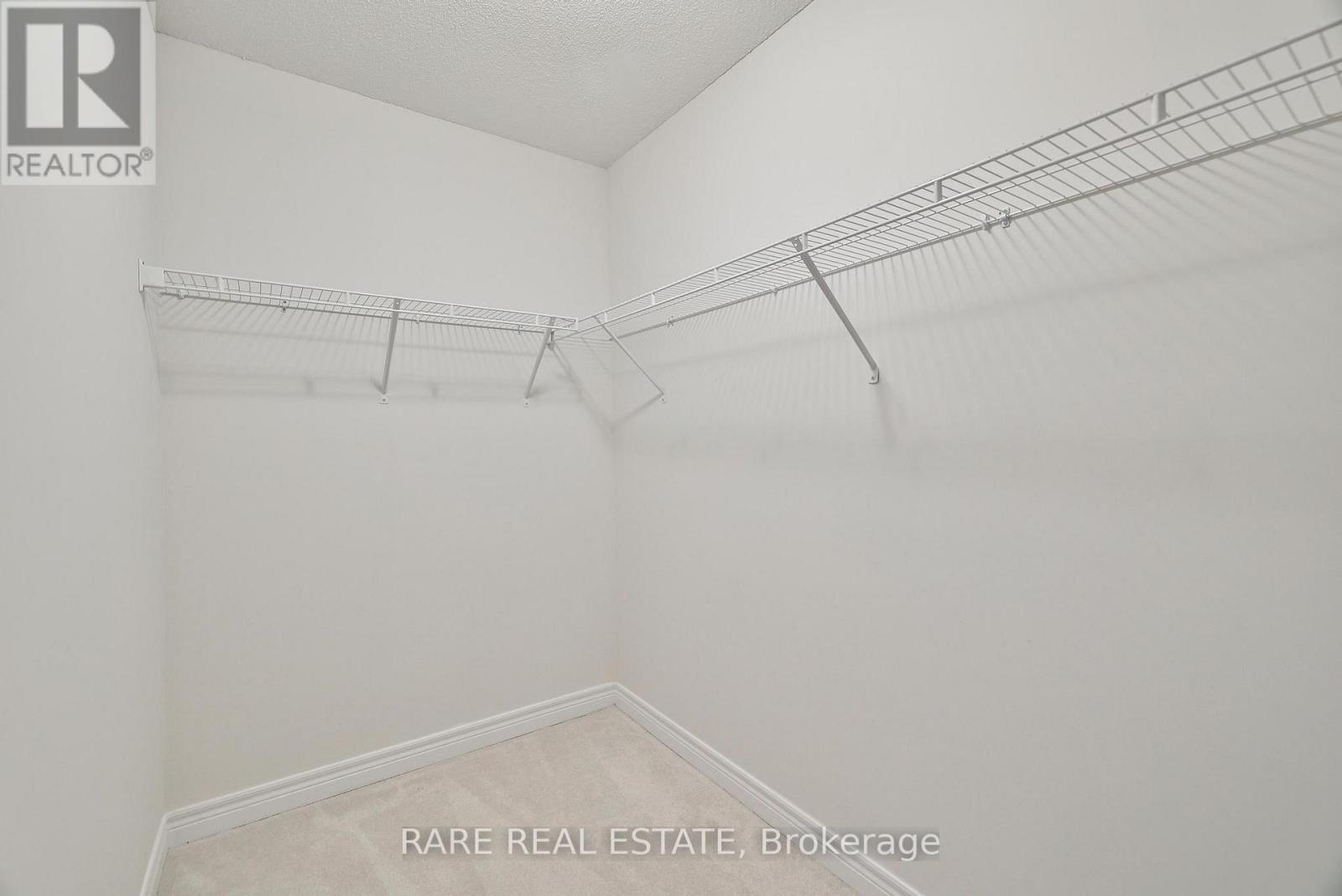 129 Marigold Gardens, Oakville, Ontario  L6H 0Y1 - Photo 30 - W12489054