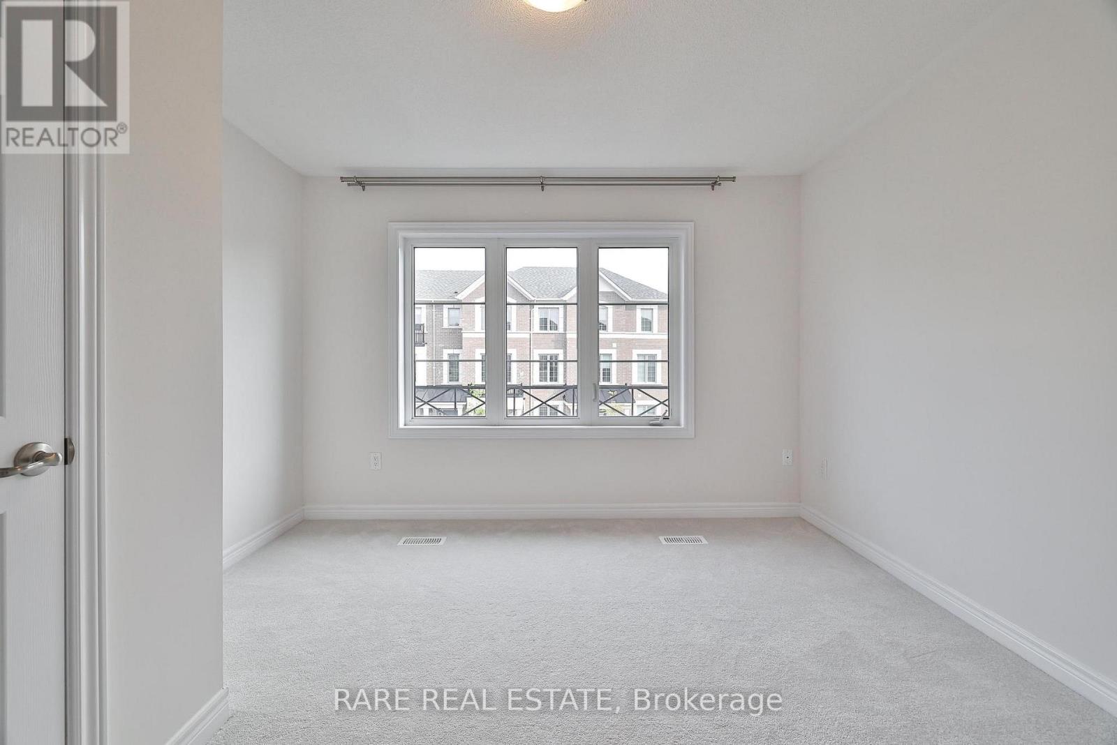 129 Marigold Gardens, Oakville, Ontario  L6H 0Y1 - Photo 34 - W12489054