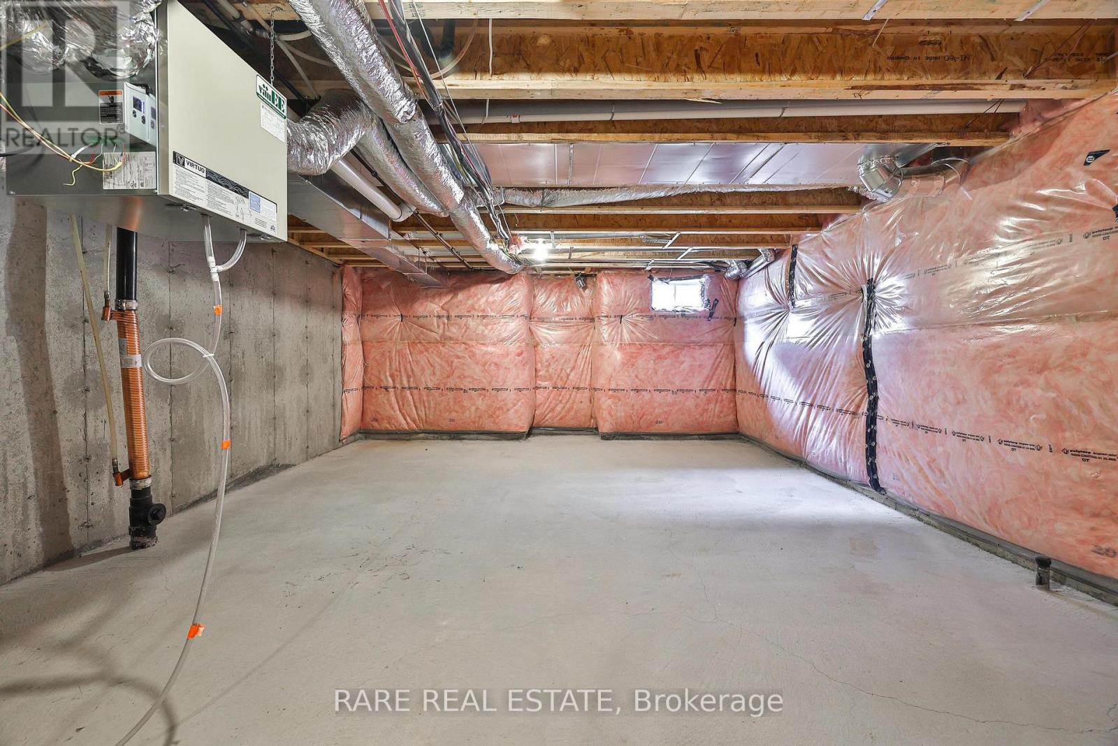 129 Marigold Gardens, Oakville, Ontario  L6H 0Y1 - Photo 36 - W12489054