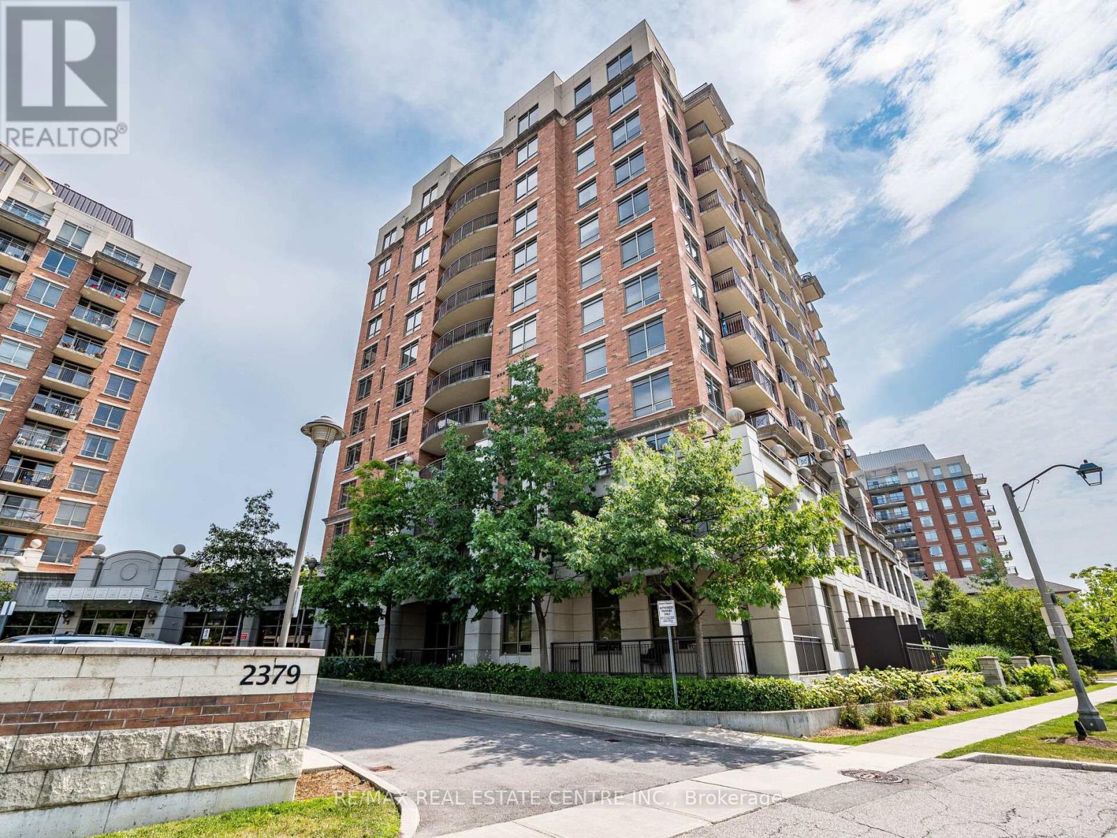 1102 - 2379 CENTRAL PARK DRIVE, Oakville, Ontario