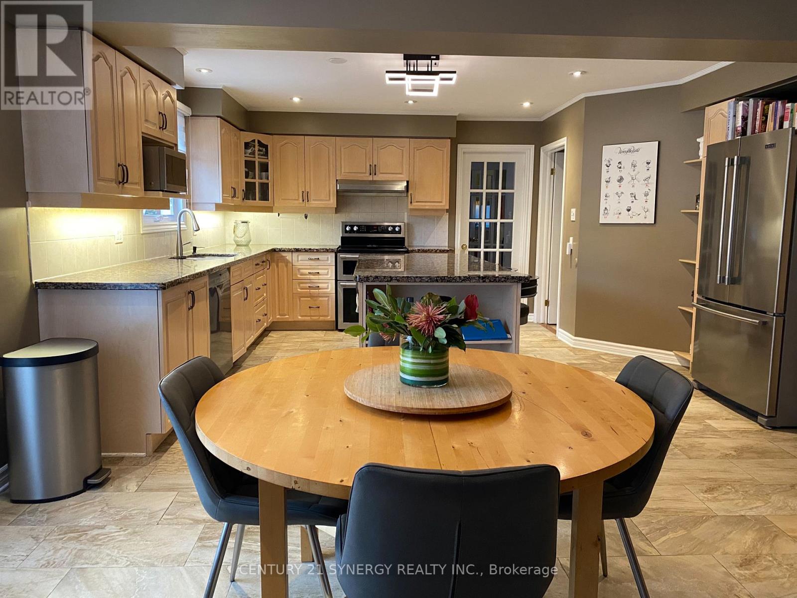 2298 Bowman Road, Ottawa, Ontario  K1H 6V6 - Photo 11 - X12489100