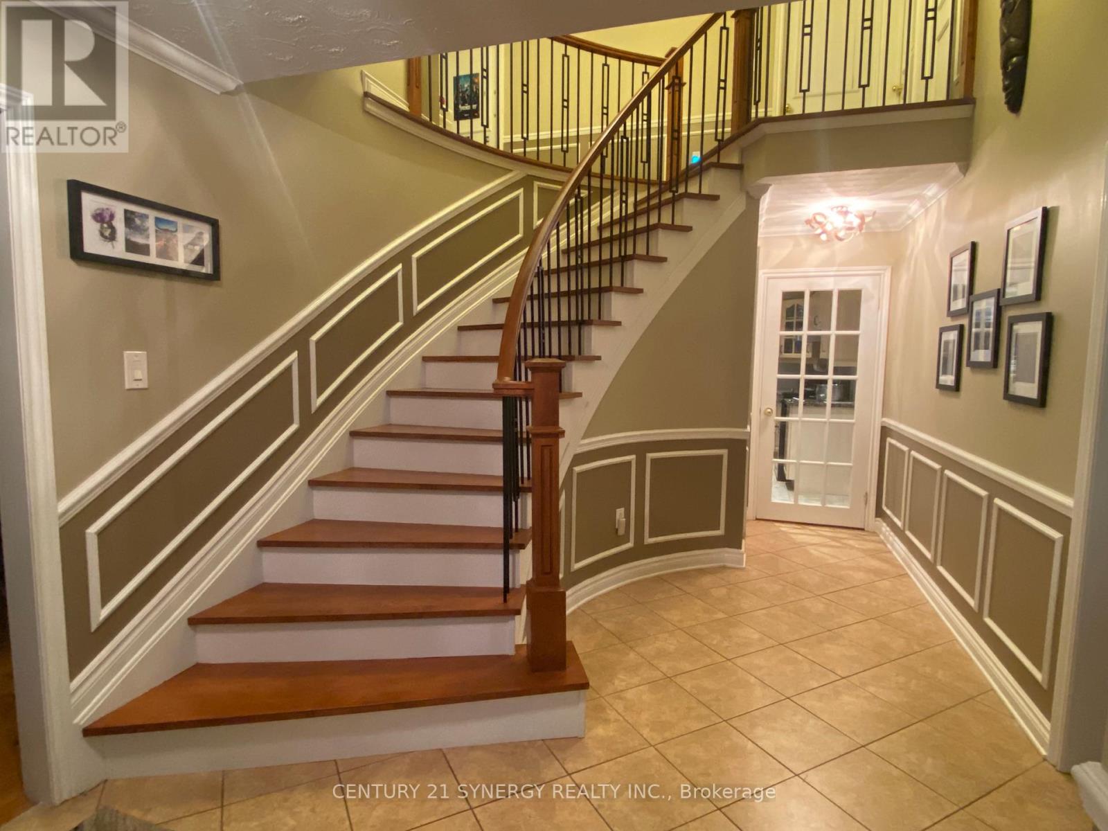 2298 Bowman Road, Ottawa, Ontario  K1H 6V6 - Photo 5 - X12489100