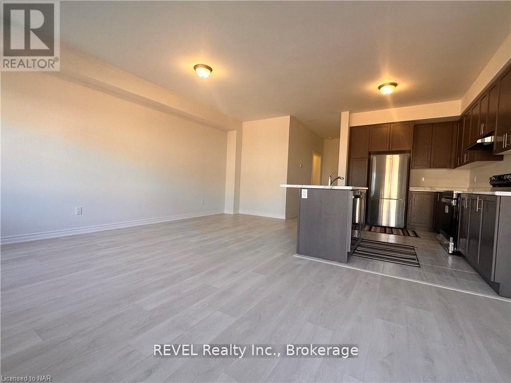 29 Sapphire Way, Thorold, Ontario  L2V 0L4 - Photo 6 - X12489090