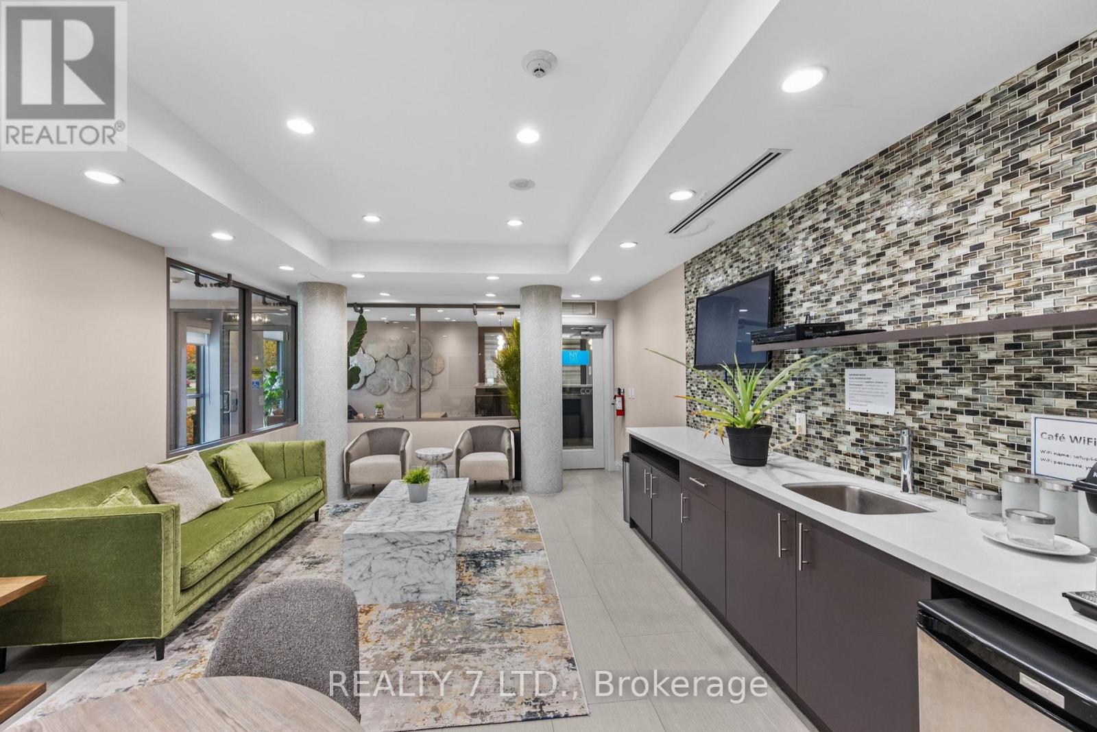 807 - 17 Kenaston Gardens, Toronto, Ontario M2K 0B9 - Photo 36 - C12444051