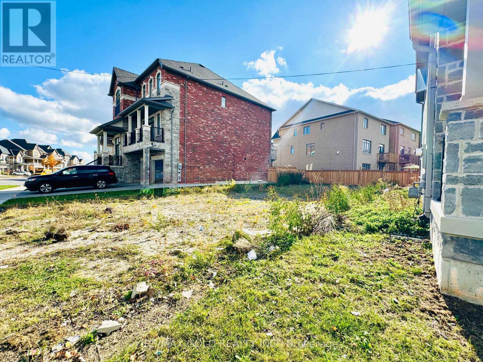 180 Thornbush Boulevard, Brampton (Northwest Brampton), Ontario  L7A 0G4 - Photo 9 - W12487028