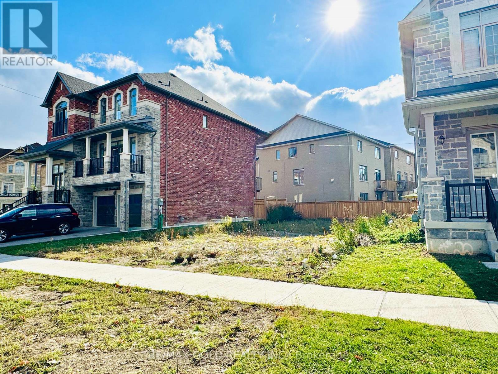 180 Thornbush Boulevard, Brampton (Northwest Brampton), Ontario  L7A 0G4 - Photo 7 - W12487028