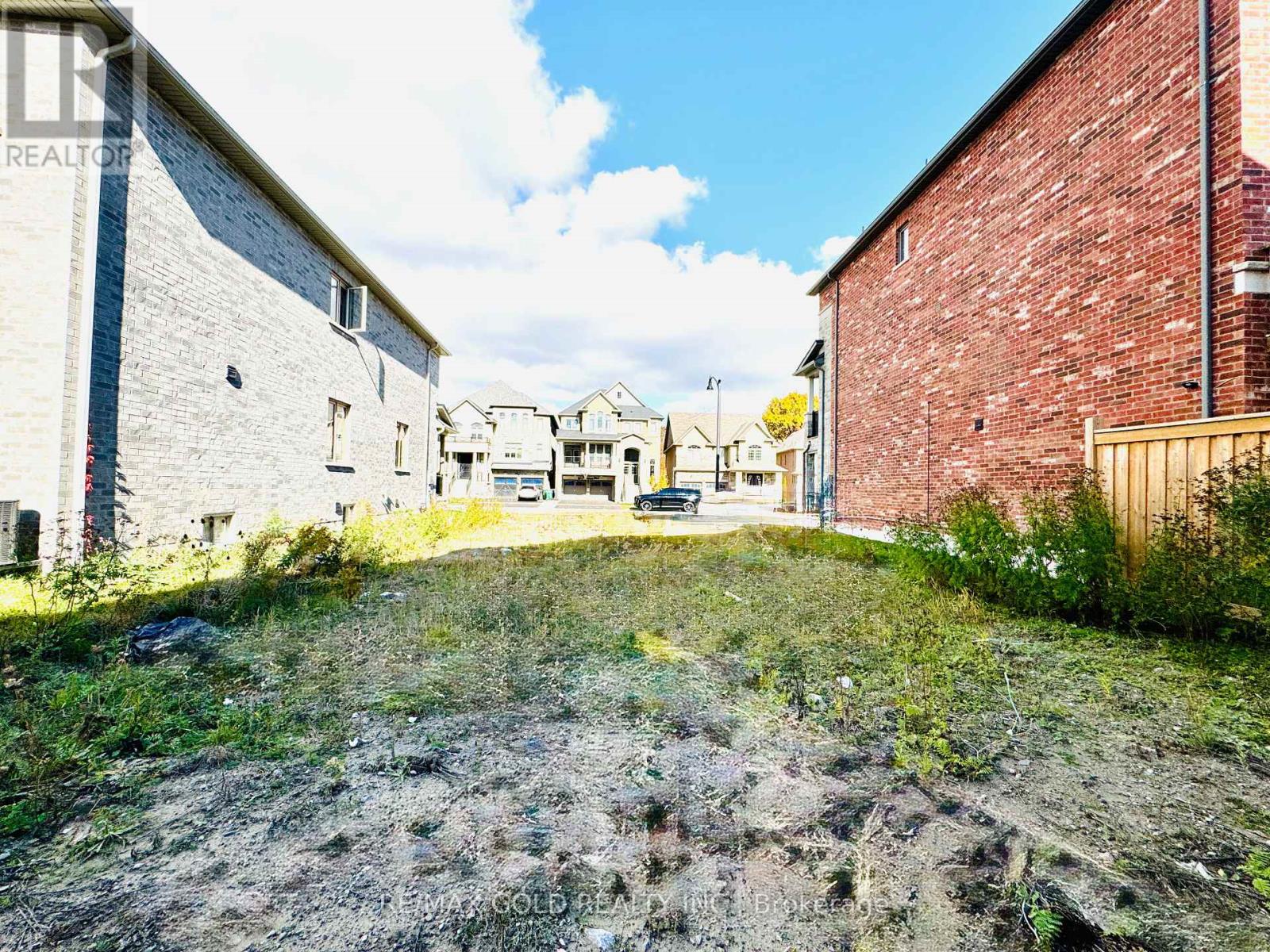 180 Thornbush Boulevard, Brampton (Northwest Brampton), Ontario  L7A 0G4 - Photo 17 - W12487028