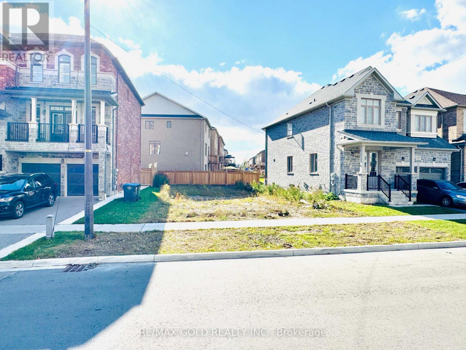 180 Thornbush Boulevard, Brampton (Northwest Brampton), Ontario  L7A 0G4 - Photo 20 - W12487028