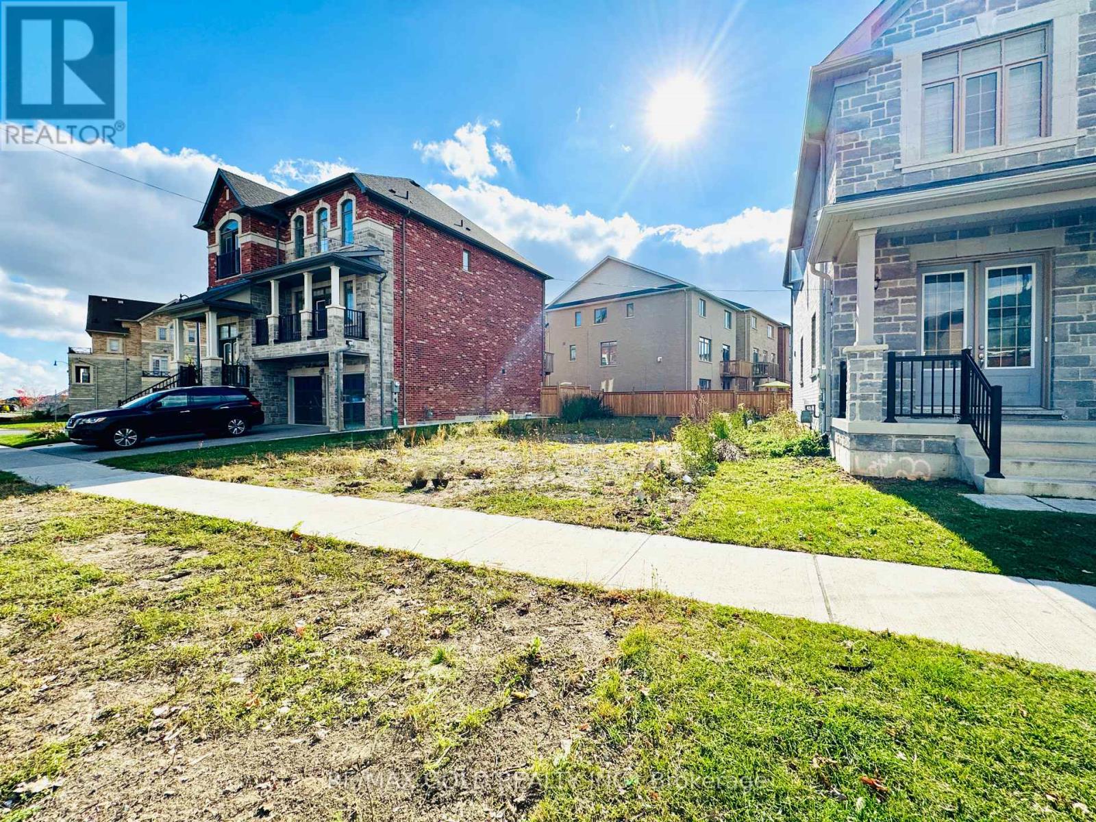 180 Thornbush Boulevard, Brampton (Northwest Brampton), Ontario  L7A 0G4 - Photo 8 - W12487028