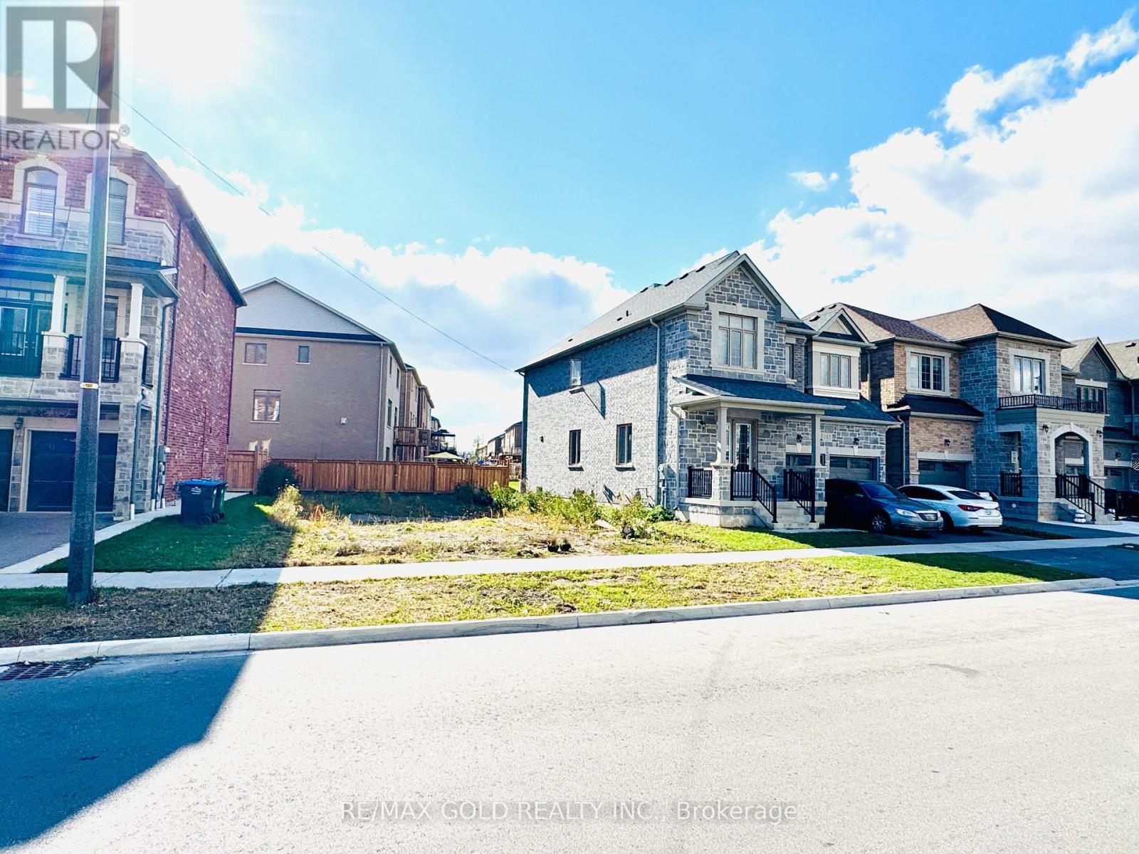 180 Thornbush Boulevard, Brampton (Northwest Brampton), Ontario  L7A 0G4 - Photo 22 - W12487028