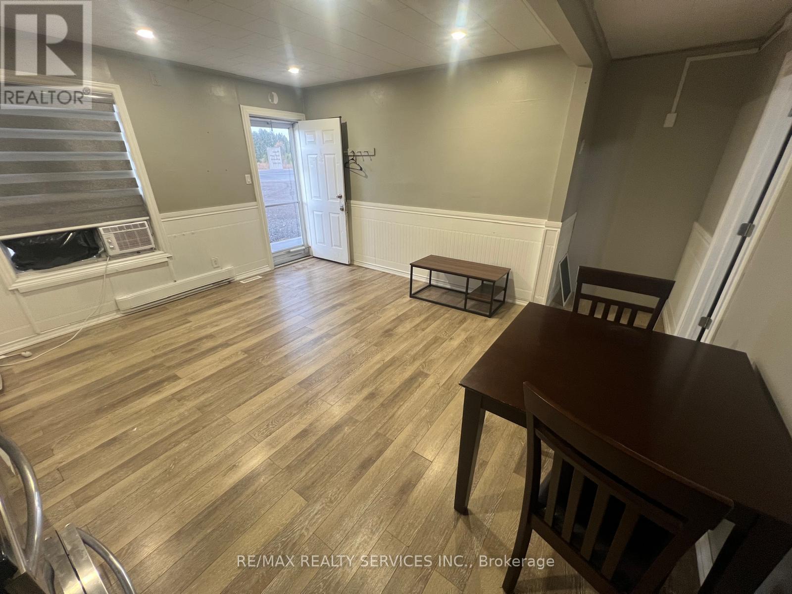 634041 Hurontario Street, Mono, Ontario  K7S 3G9 - Photo 2 - X12489038