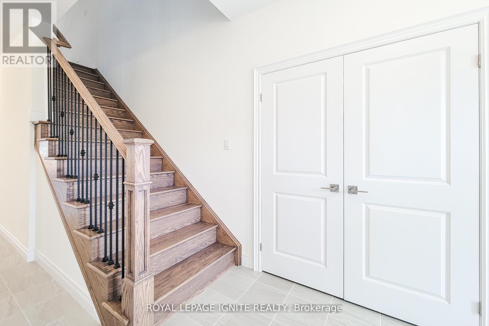 54 Beach Walk Crescent, Fort Erie, Ontario  L0S 1N0 - Photo 15 - X12489056