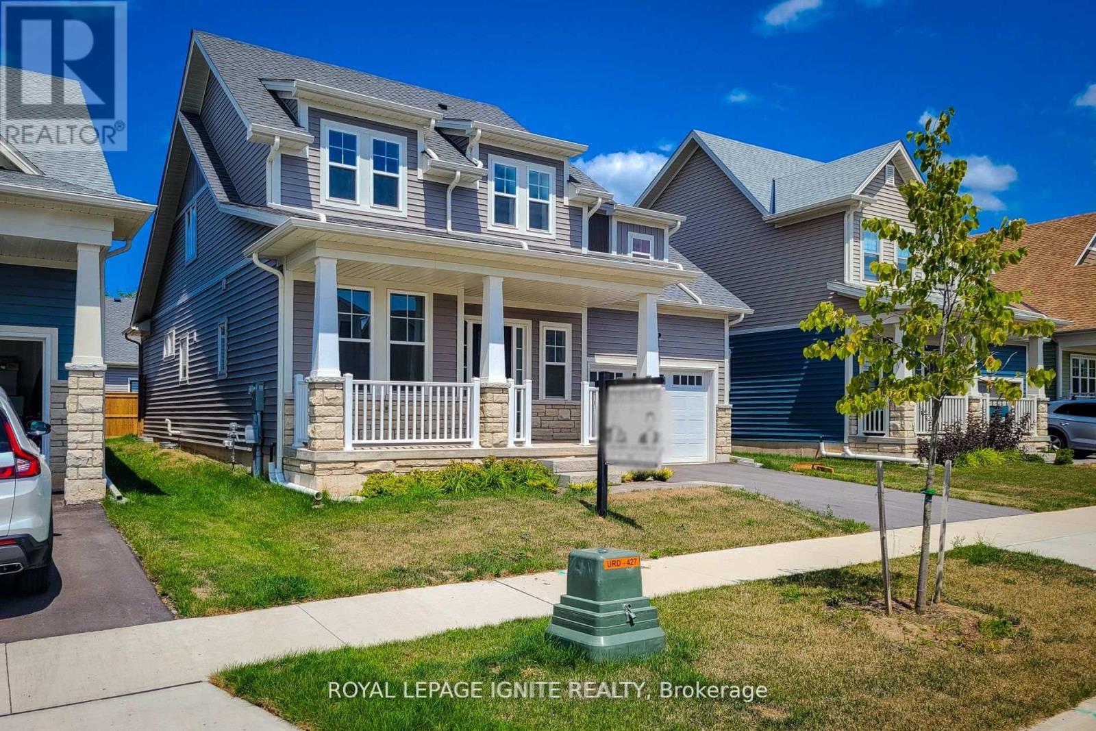 54 Beach Walk Crescent, Fort Erie, Ontario  L0S 1N0 - Photo 2 - X12489056