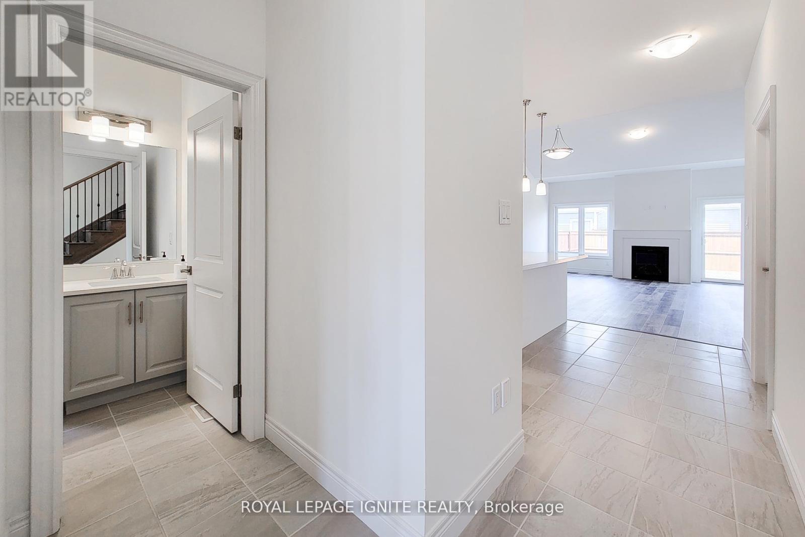 54 Beach Walk Crescent, Fort Erie, Ontario  L0S 1N0 - Photo 26 - X12489056