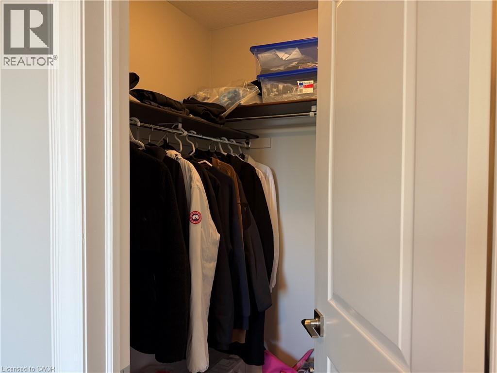 425 Old Oak Drive Unit# Upper, Waterloo, Ontario  N2T 2V6 - Photo 16 - 40783847