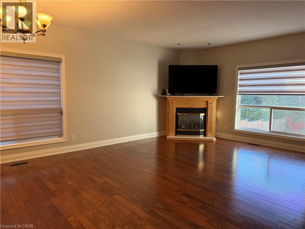 425 Old Oak Drive Unit# Upper, Waterloo, Ontario  N2T 2V6 - Photo 4 - 40783847