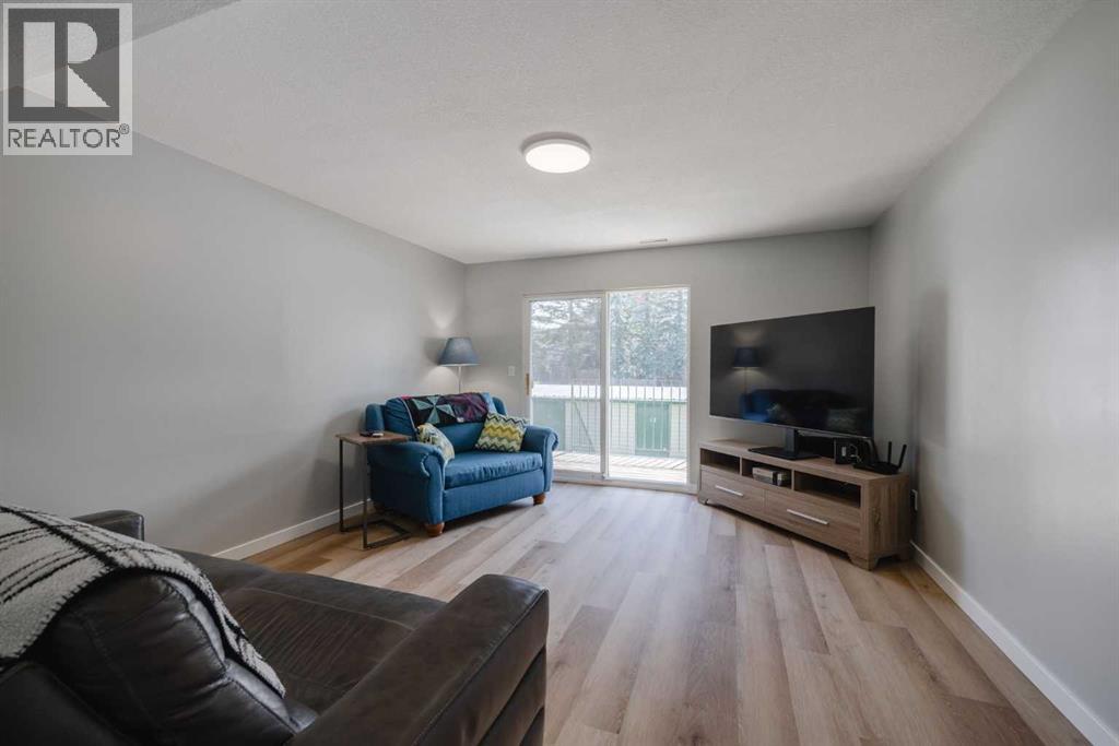 12, 707 Westmount Drive, Strathmore, Alberta  T1P 1A9 - Photo 8 - A2243952