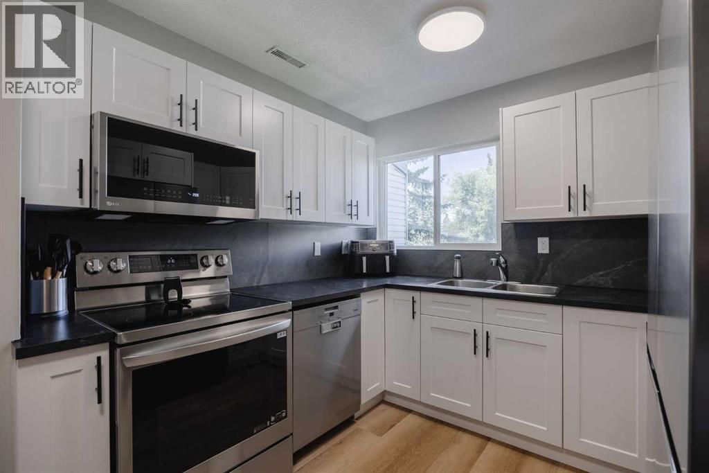 12, 707 Westmount Drive, Strathmore, Alberta  T1P 1A9 - Photo 7 - A2243952