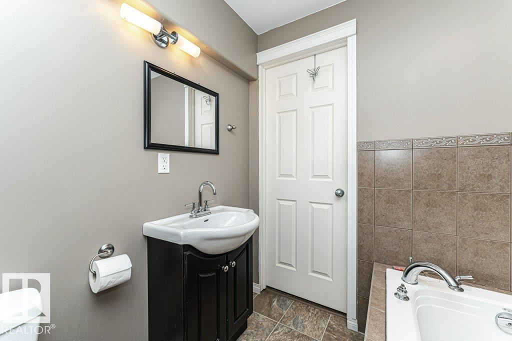 28 Vega Av, Spruce Grove, Alberta  T7X 4R8 - Photo 41 - E4463747