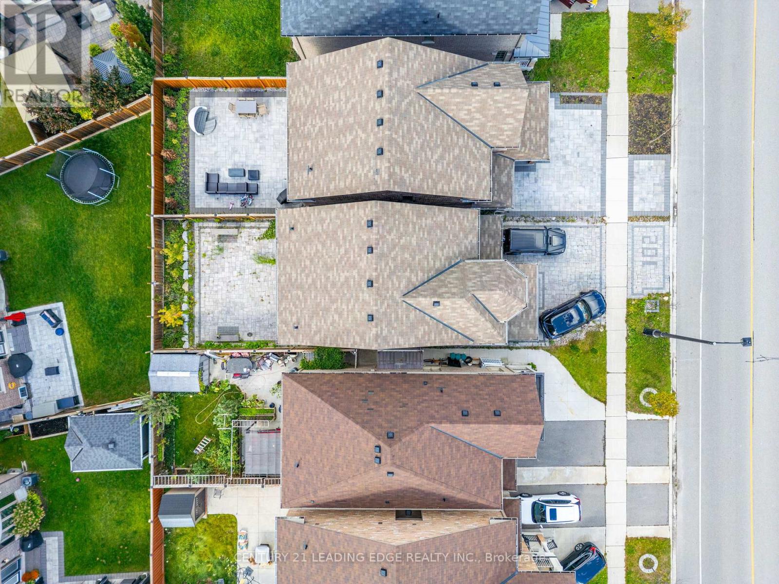 Upper - 102 Mactier Drive, Vaughan, Ontario  L4H 4T9 - Photo 34 - N12483038