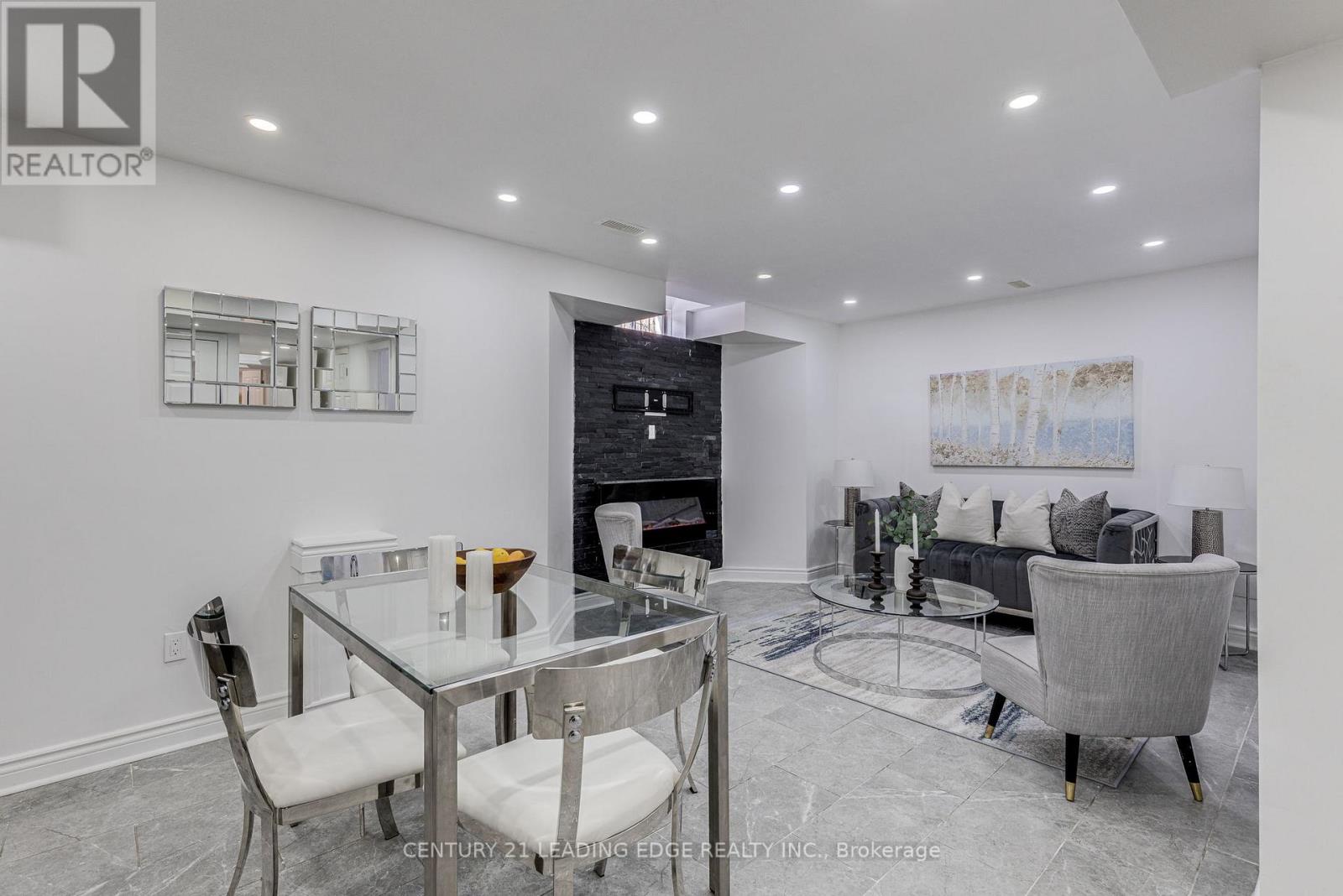 Lower - 102 Mactier Drive, Vaughan, Ontario  L4H 4T9 - Photo 4 - N12483039