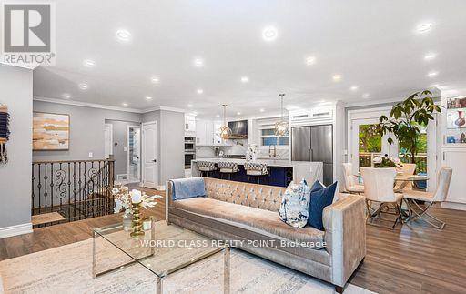 149 Allanhurst Drive, Toronto, Ontario  M9A 4K5 - Photo 13 - W12487035