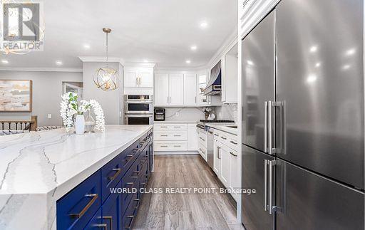 149 Allanhurst Drive, Toronto, Ontario  M9A 4K5 - Photo 6 - W12487035