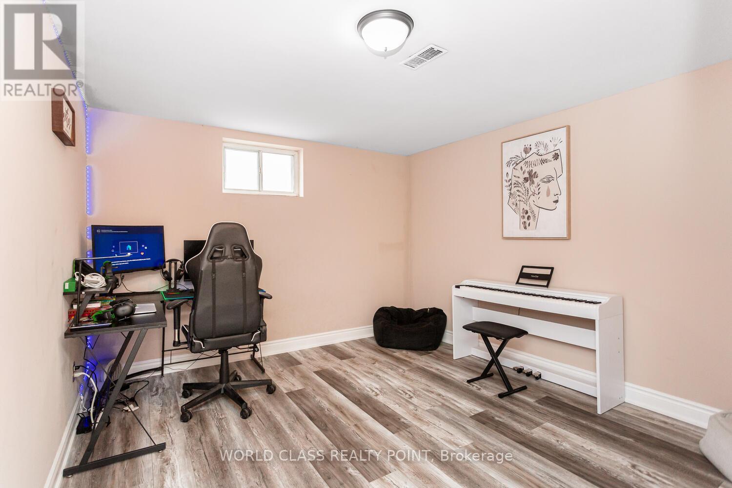 149 Allanhurst Drive, Toronto, Ontario  M9A 4K5 - Photo 43 - W12487035