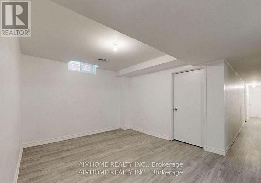 125 Roxanne Crescent, Toronto, Ontario  M1V 4J3 - Photo 14 - E12489098