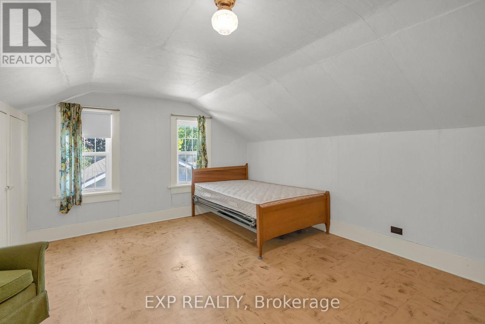 39 River Street, Georgina, Ontario  L0E 1R0 - Photo 21 - N12489092