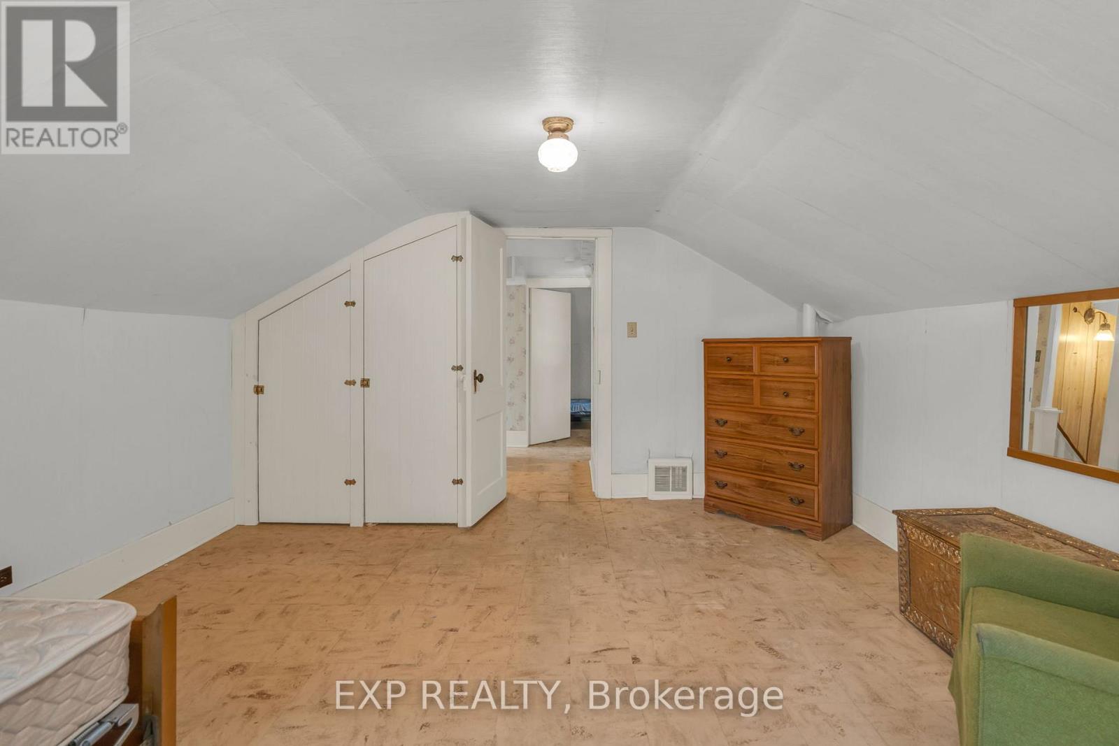 39 River Street, Georgina, Ontario  L0E 1R0 - Photo 22 - N12489092