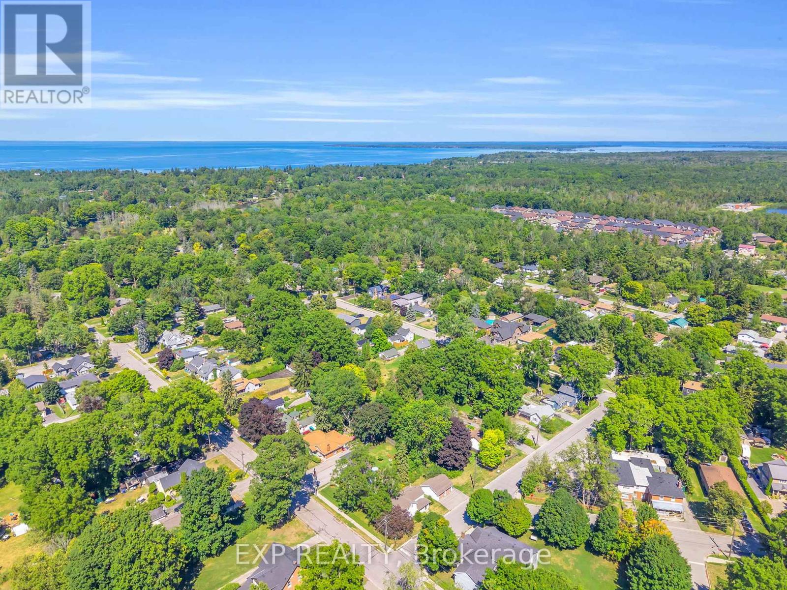 39 River Street, Georgina, Ontario  L0E 1R0 - Photo 42 - N12489092