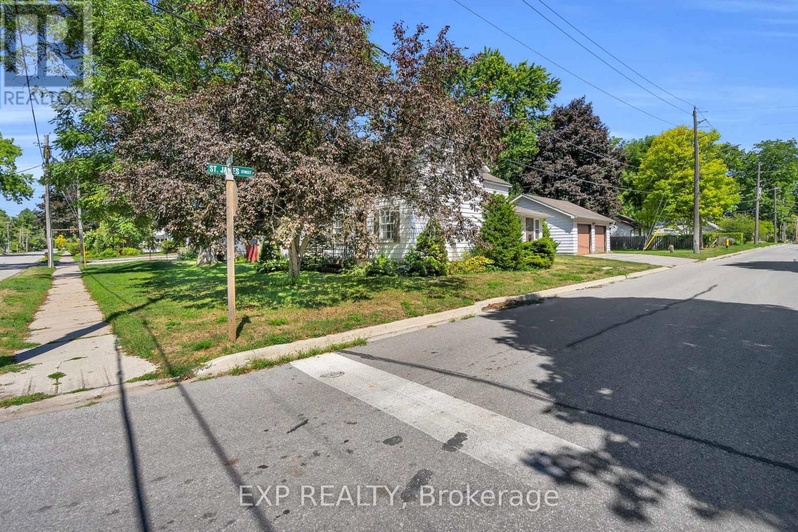 39 River Street, Georgina, Ontario  L0E 1R0 - Photo 5 - N12489092