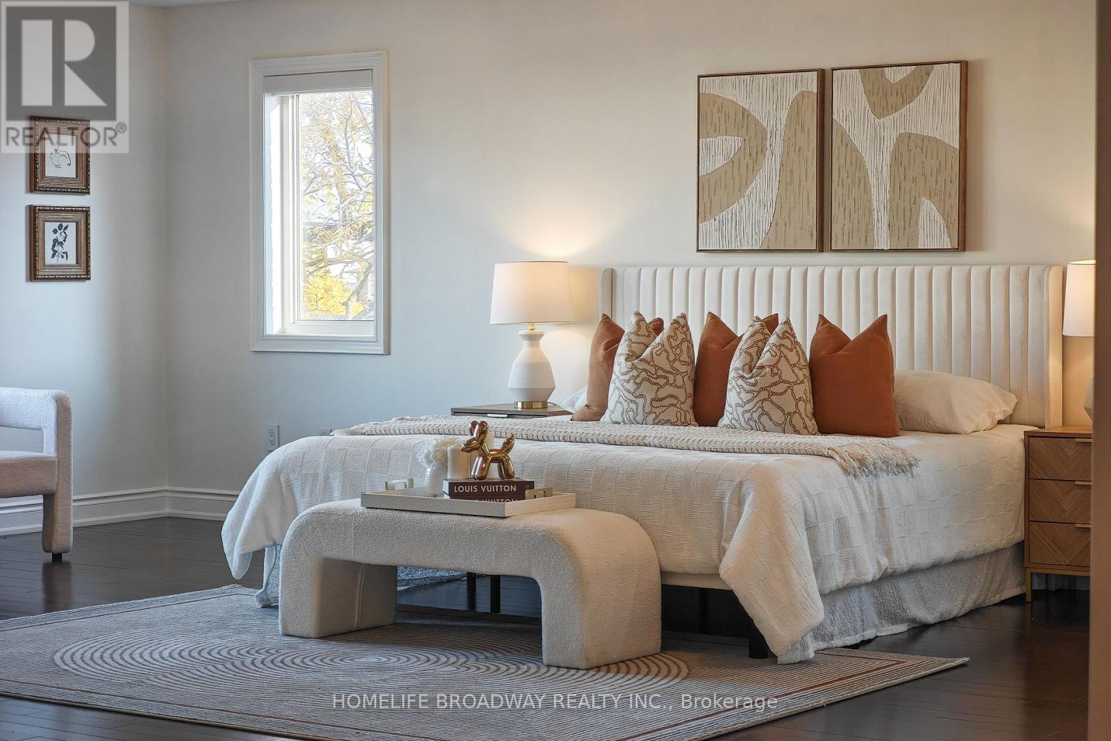 55 Avenue Road, Richmond Hill, Ontario  L4C 6B7 - Photo 25 - N12489108