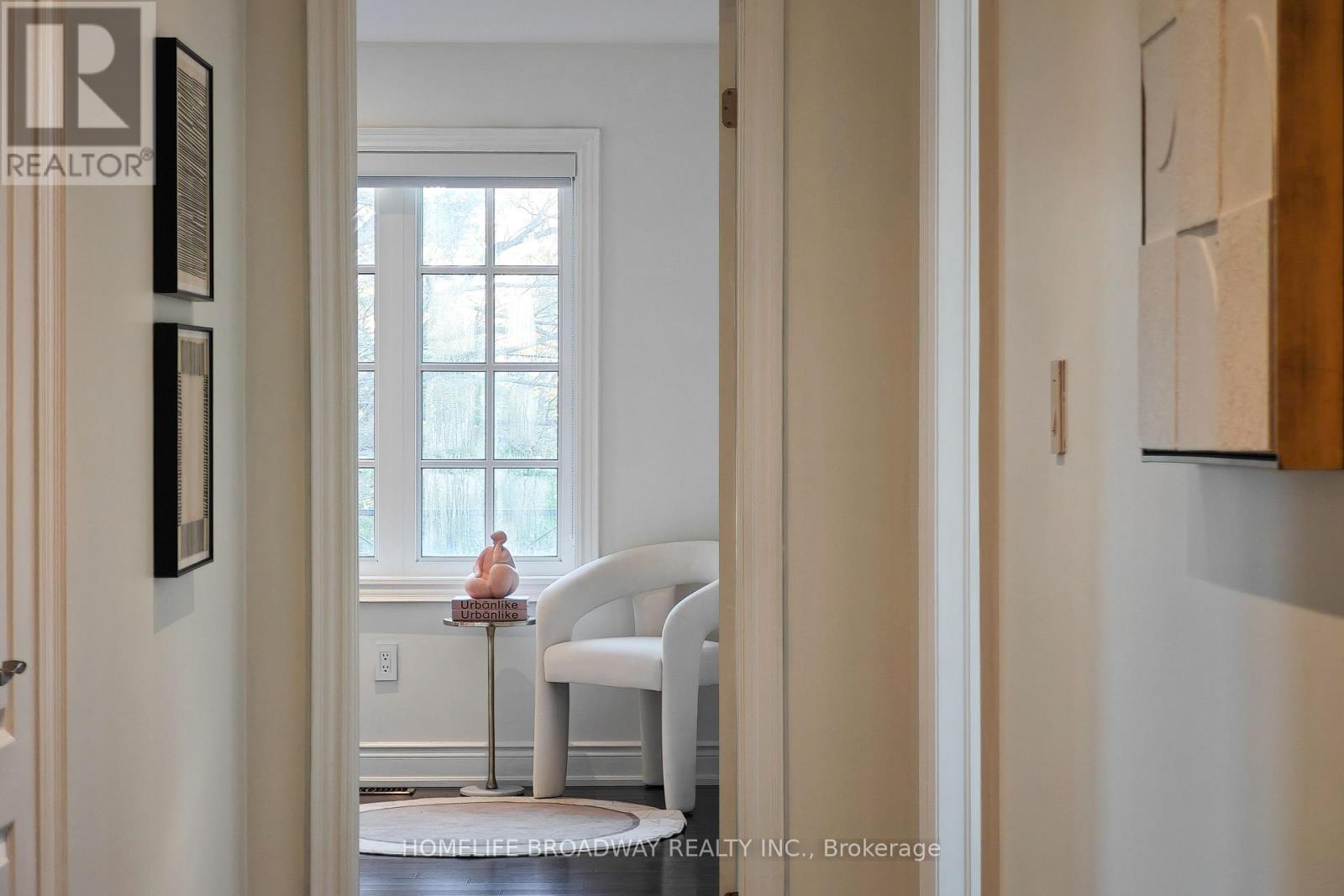 55 Avenue Road, Richmond Hill, Ontario  L4C 6B7 - Photo 33 - N12489108