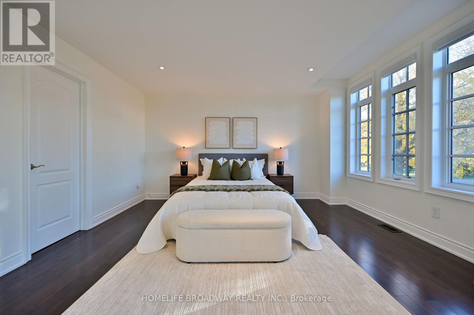 55 Avenue Road, Richmond Hill, Ontario  L4C 6B7 - Photo 35 - N12489108