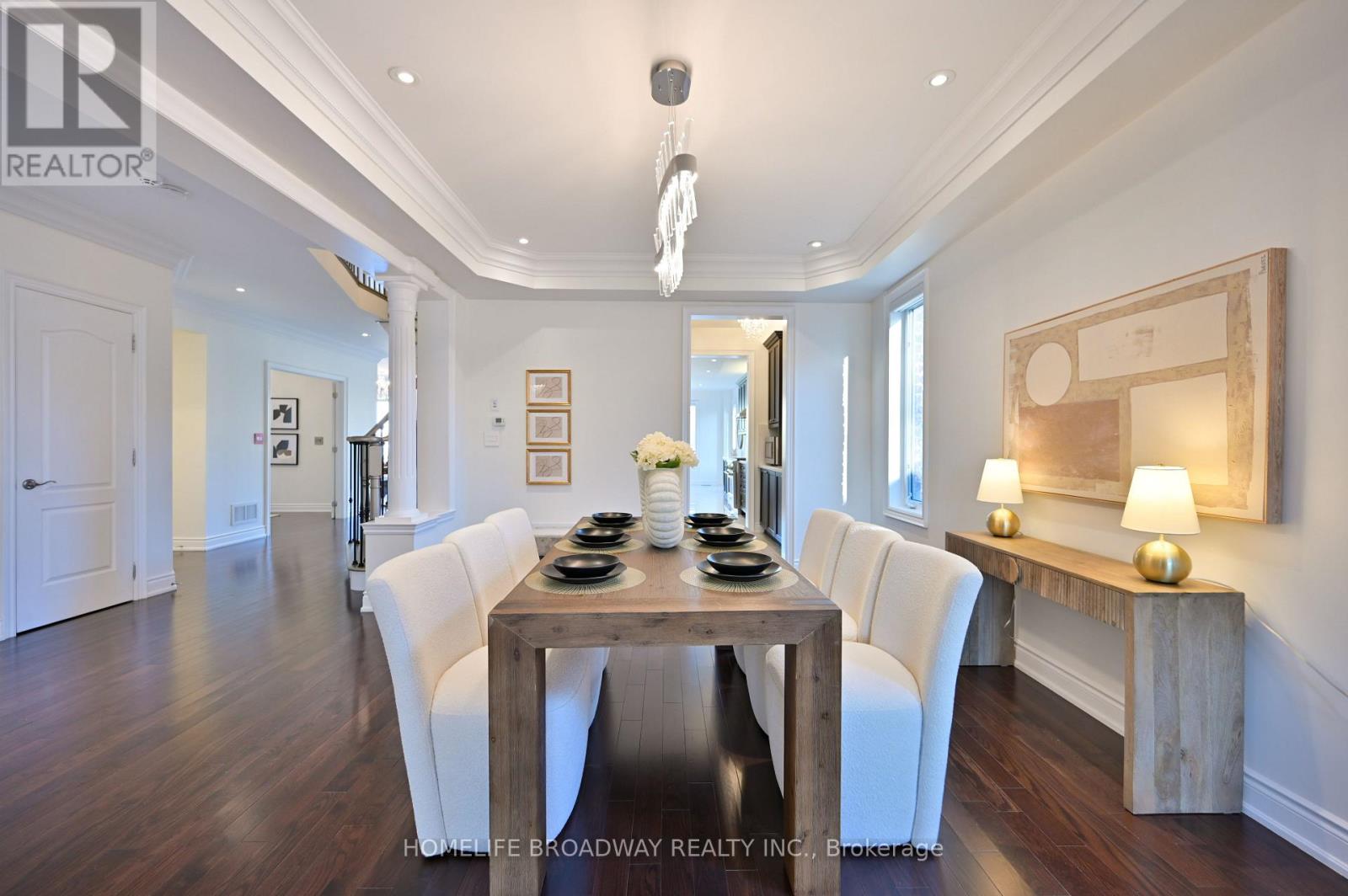 55 Avenue Road, Richmond Hill, Ontario  L4C 6B7 - Photo 7 - N12489108