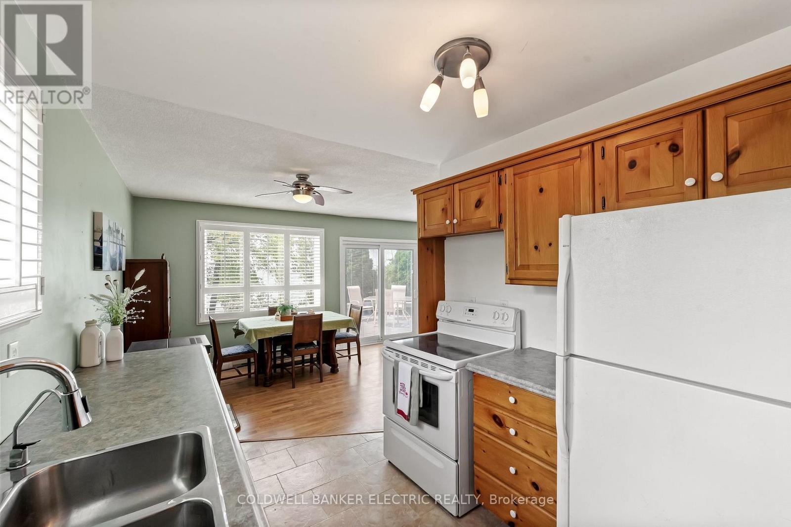 1481 Beaver Road, Georgina Islands, Ontario  L0E 1R0 - Photo 21 - N12489154